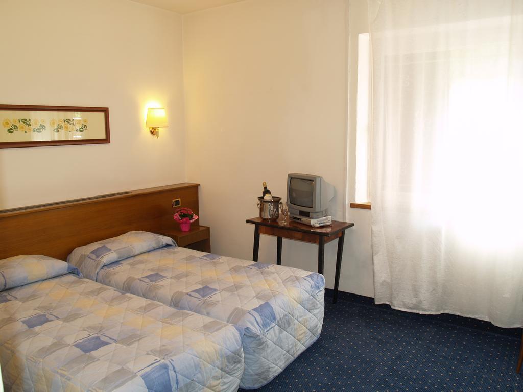 Hotel Rosalpina Riva del Garda