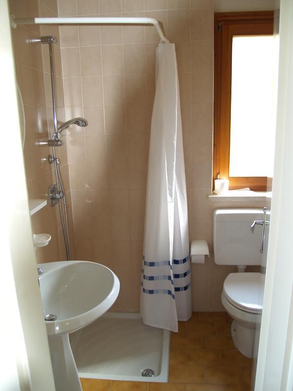 Hotel Rosalpina 2*